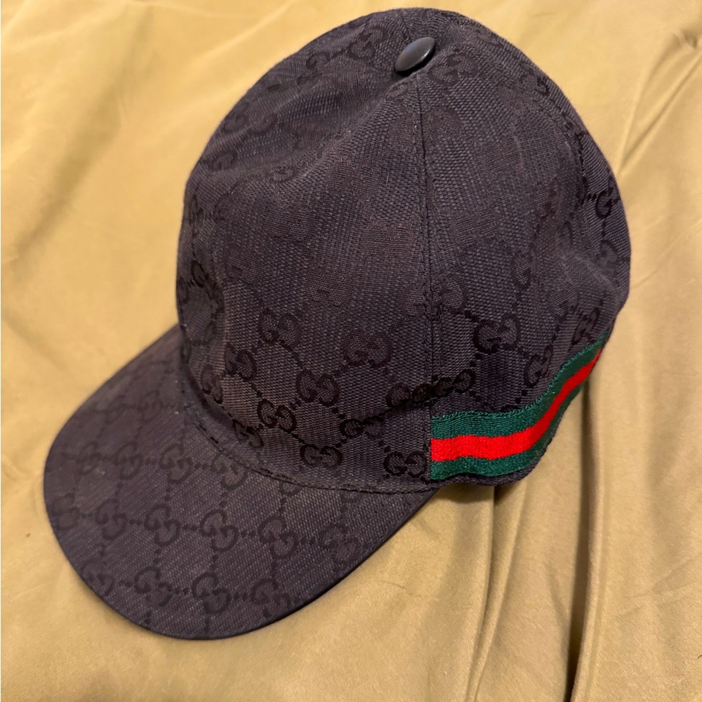Authentic unisex Gucci Original GG Canvas Baseball Hat with Web Black in Canvas